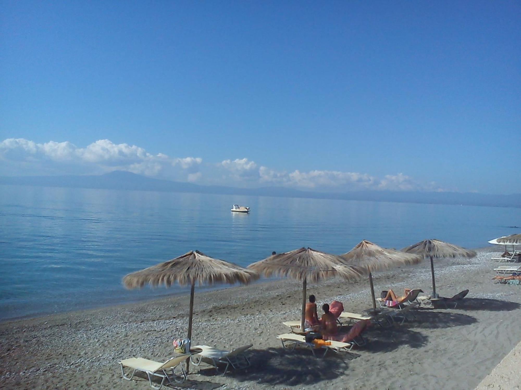 Villa Avia Seaview Getaway - Konstantina'S Hidden Haven Kalamata Esterno foto