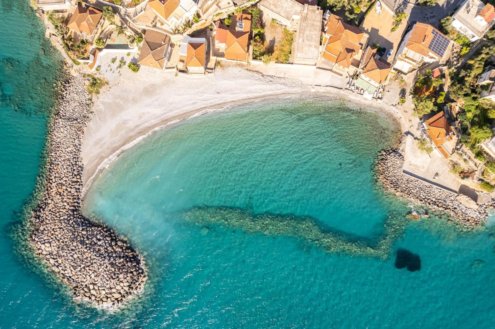 Villa Avia Seaview Getaway - Konstantina'S Hidden Haven Kalamata Esterno foto